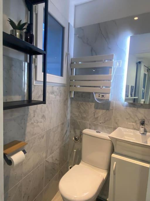 אורלי Maison Jardin Et Parking Gratuit - 10 Min De L'Aeroport - Metro 14 - Arrivee Autonome מראה חיצוני תמונה